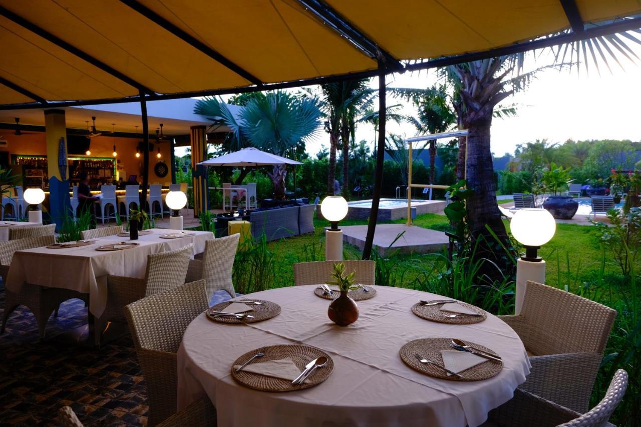 Barong Resort Ban Phe Buitenkant foto